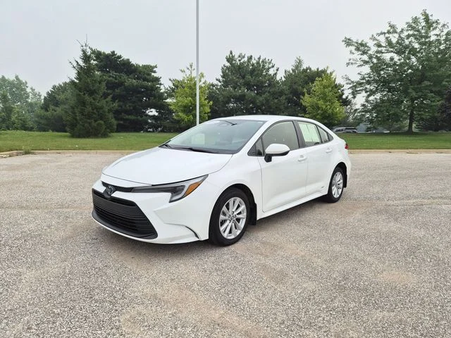 2024 Toyota Corolla Hybrid LE