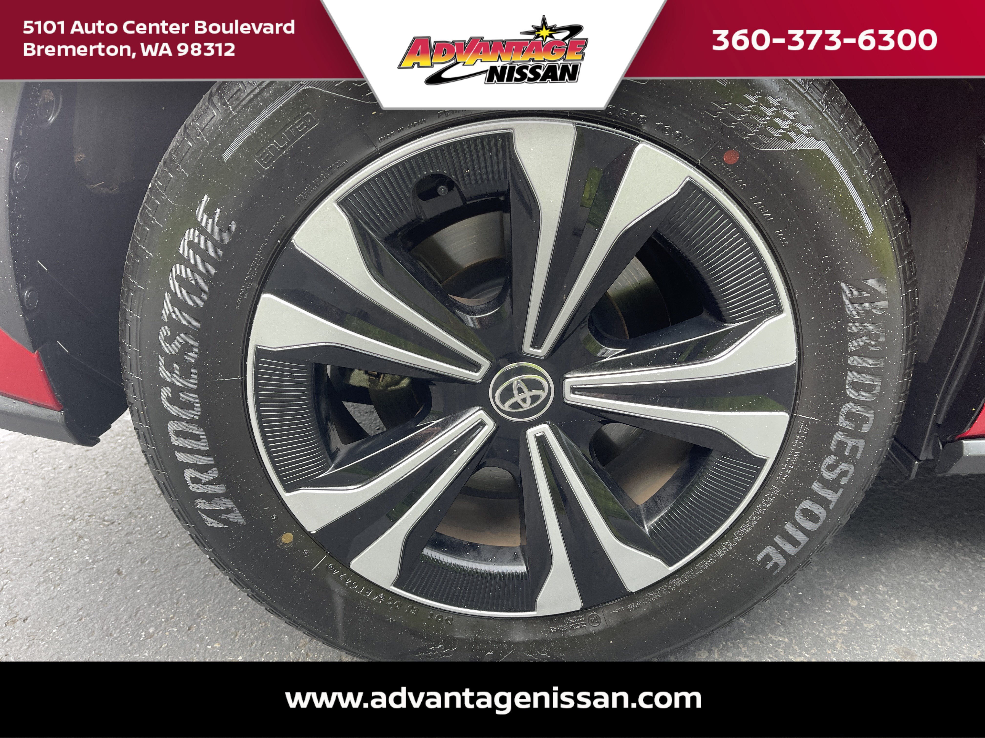 Used 2024 Supersonic Red Toyota XLE image 23