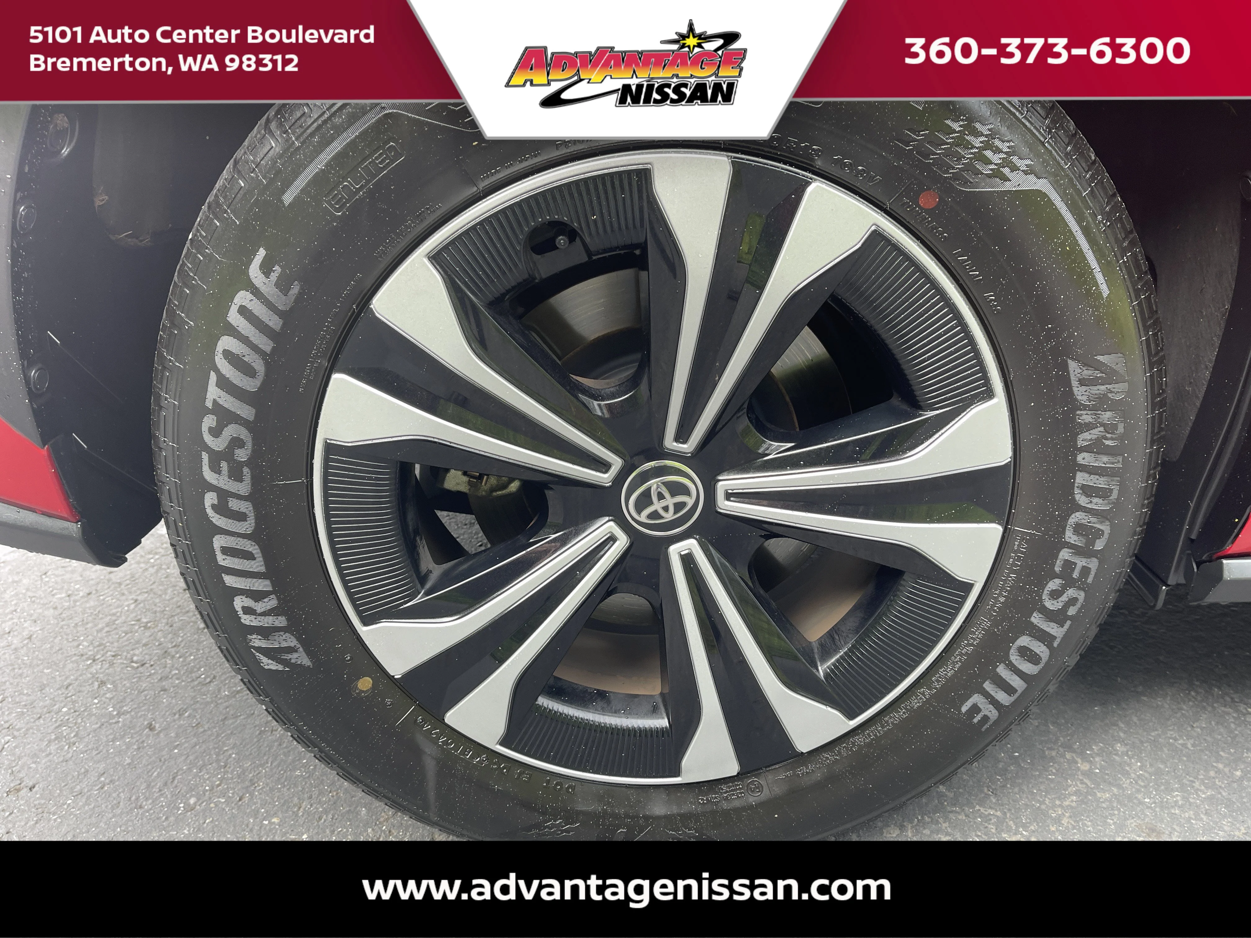 Used 2024 Supersonic Red Toyota XLE image 23