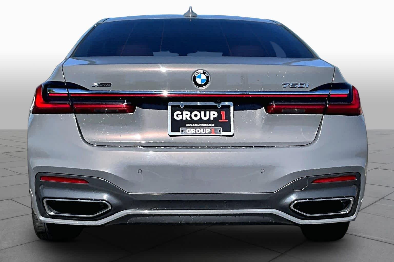 Used 2020 Bemina Grey Amber Effect BMW 750i xDrive image 5