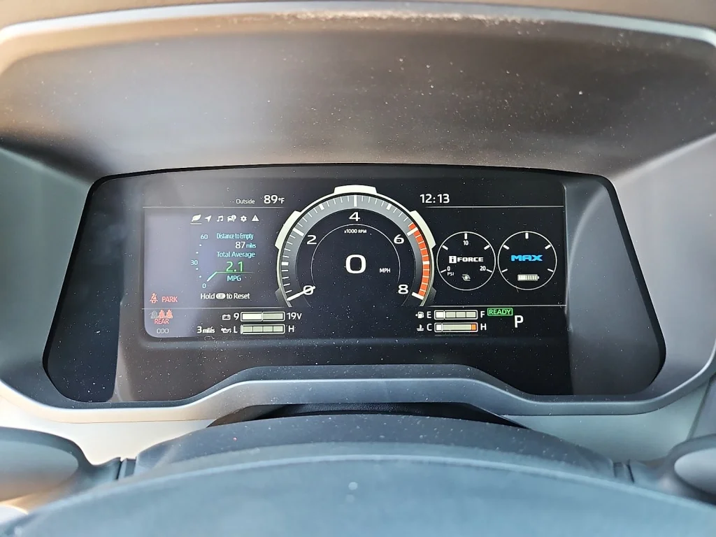 New 2026 Wind Chill Pear Toyota Limited image 9