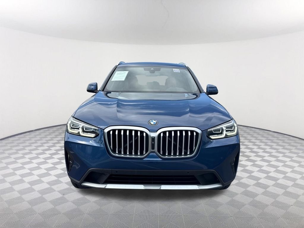 Used 2024 Phytonic Blue Metallic BMW xDrive30i image 2