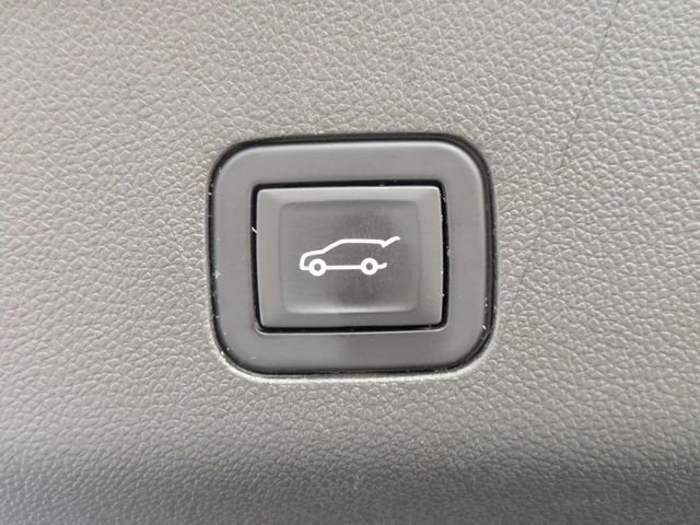 Used 2023 Blue Cadillac Premium Luxury image 13