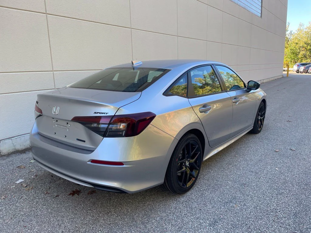 New 2026 Solar Silver Metallic Honda 2WD Sport Hybrid image 7