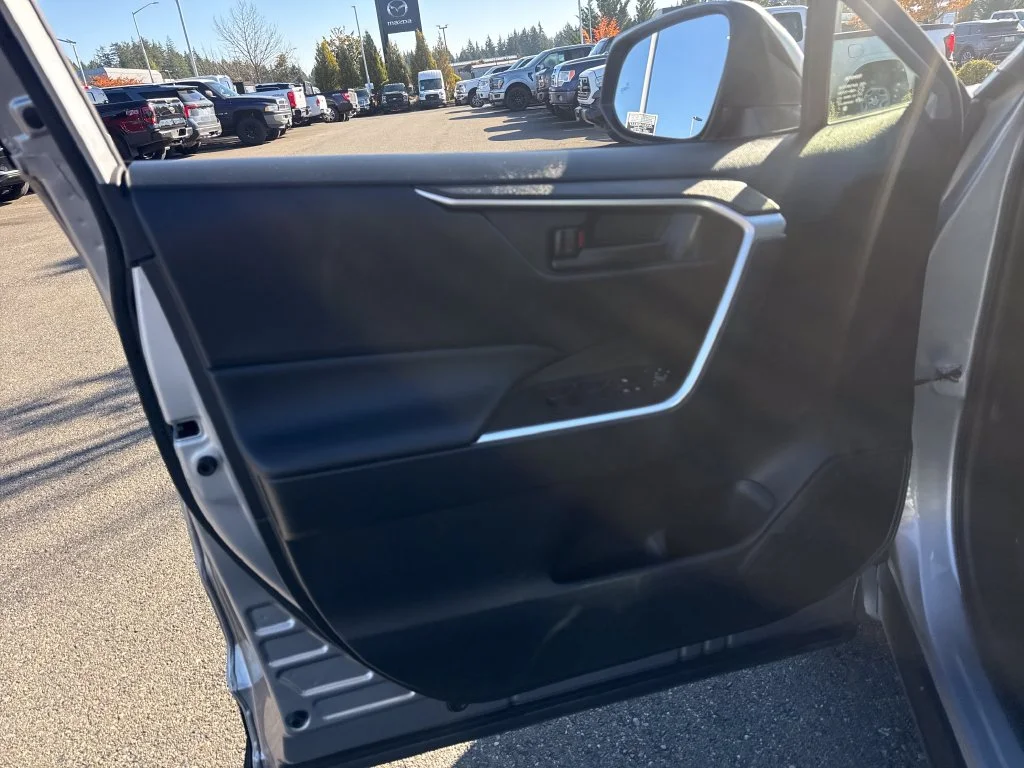 Certified Used 2019 Silver Toyota LE image 17