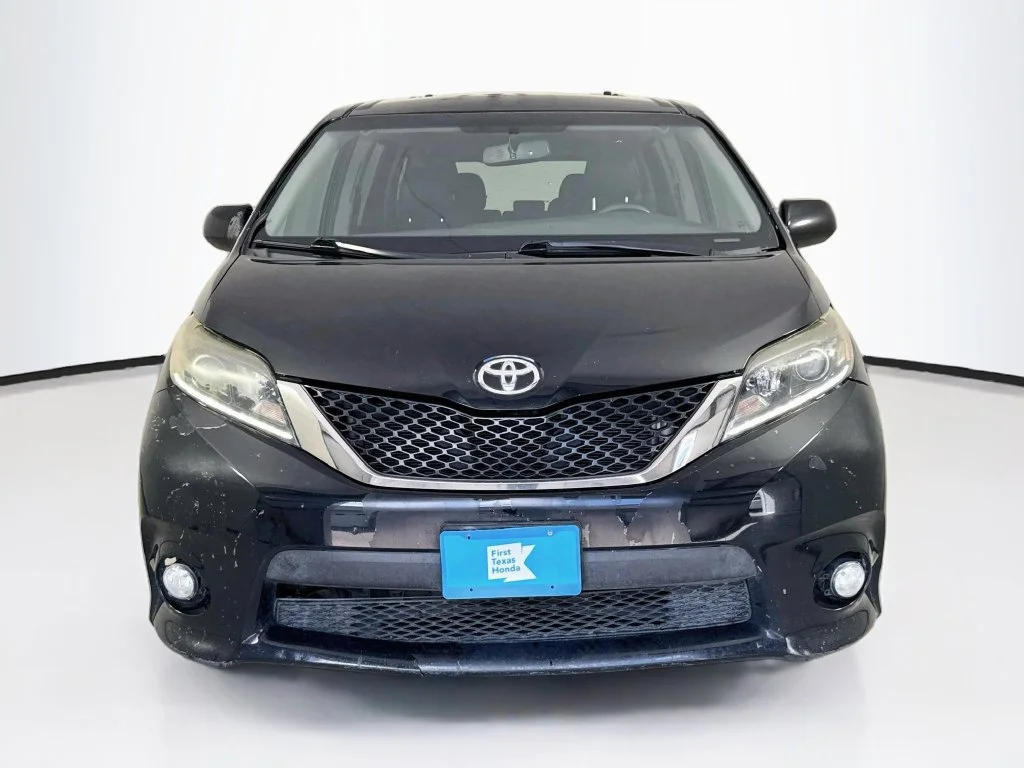 Used 2016 Midnight Black Metallic Toyota SE image 2