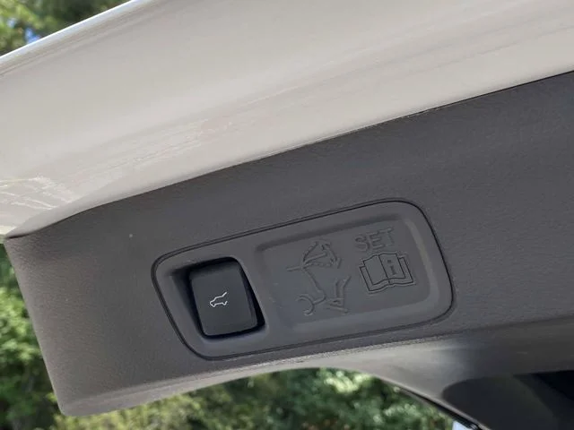 Used 2020 Star White Ford XLT image 34