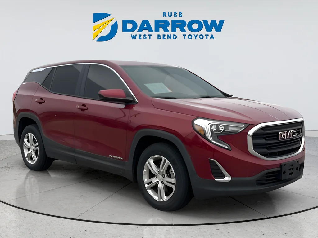 Used 2018 Red GMC SLE image 8
