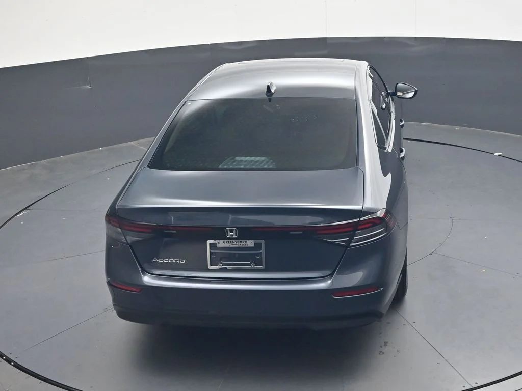 New 2026 Meteorite Gray Metallic Honda SE image 24