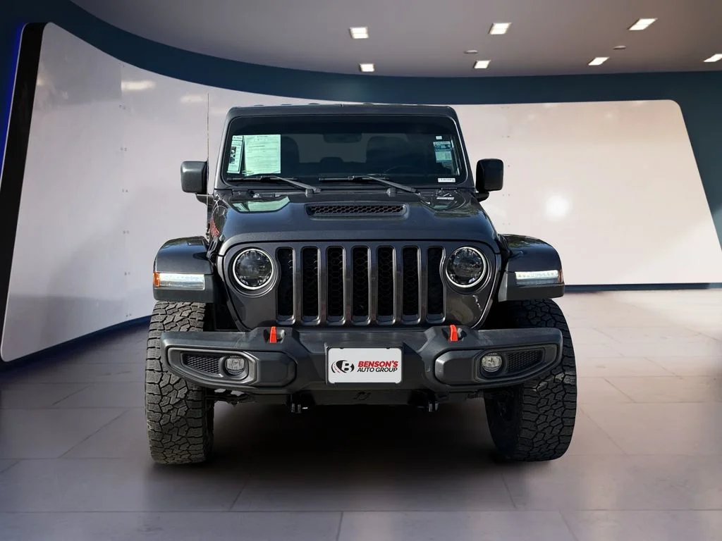 Used 2023 Gray Jeep Mojave image 8
