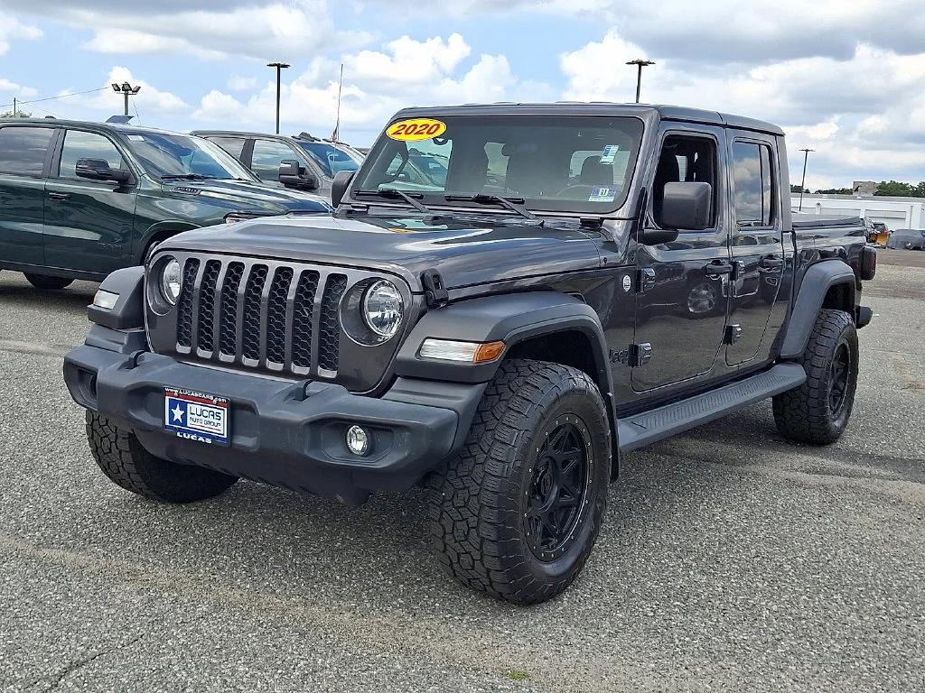 Used 2020 Granite Crystal Metallic Clearcoat Jeep Sport S image 5