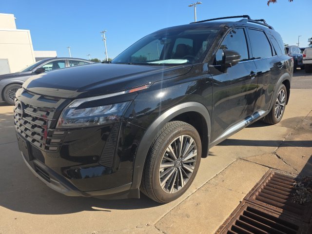 Certified Used 2026 Black Nissan Platinum image 3