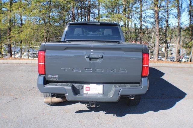 2024 Toyota Tacoma SR5 - Photo 13