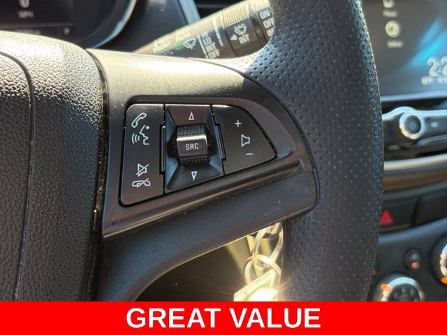 Used 2017 White Chevrolet LS image 20