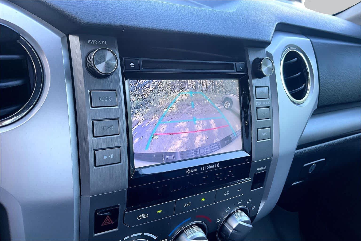 Used 2015 Super White Toyota SR5 image 26