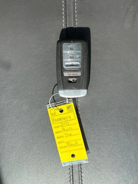 Used 2015 Crystal Black Pearl Acura Tech image 12
