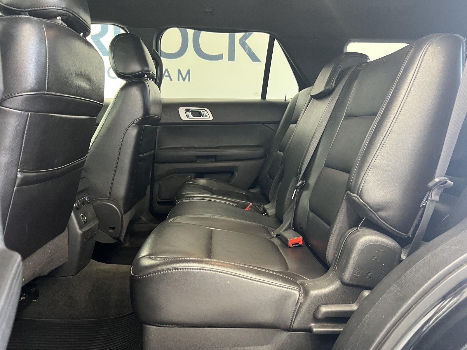 2011 Ford Explorer XLT - Photo 23