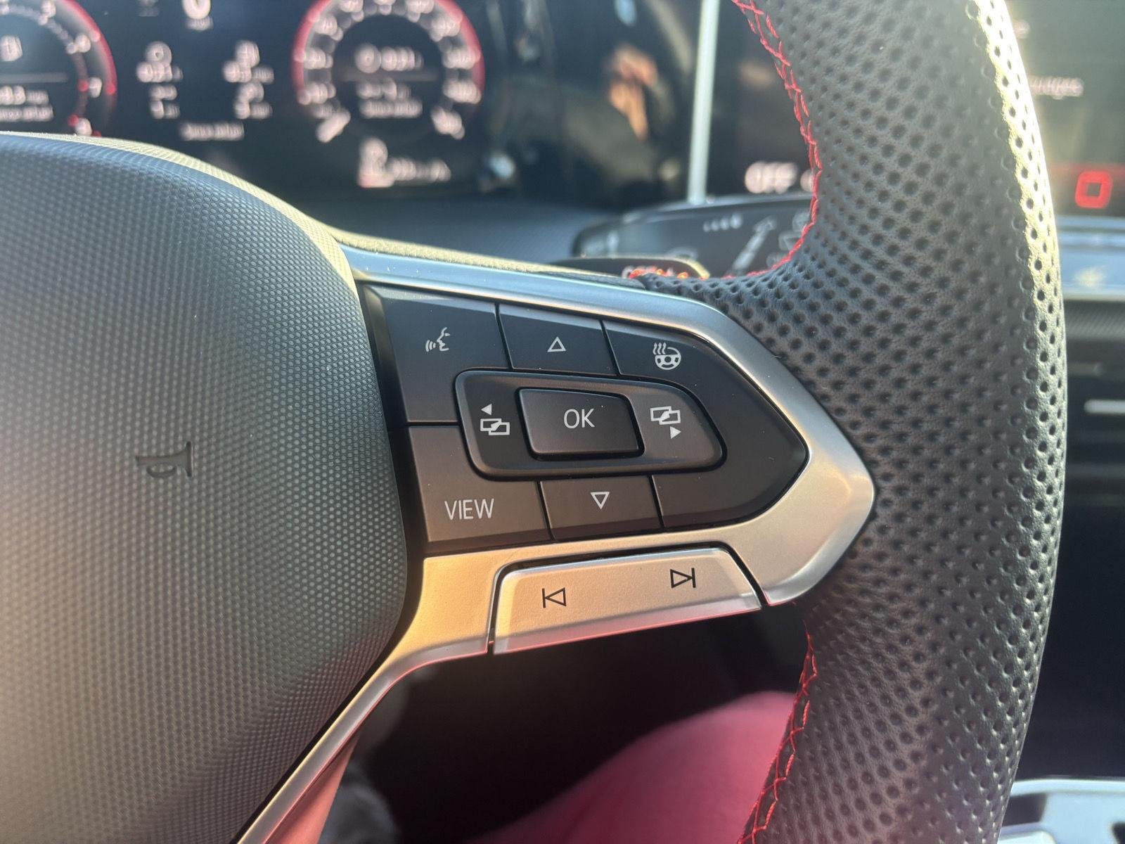 2026 Volkswagen Golf GTI SE - Photo 19