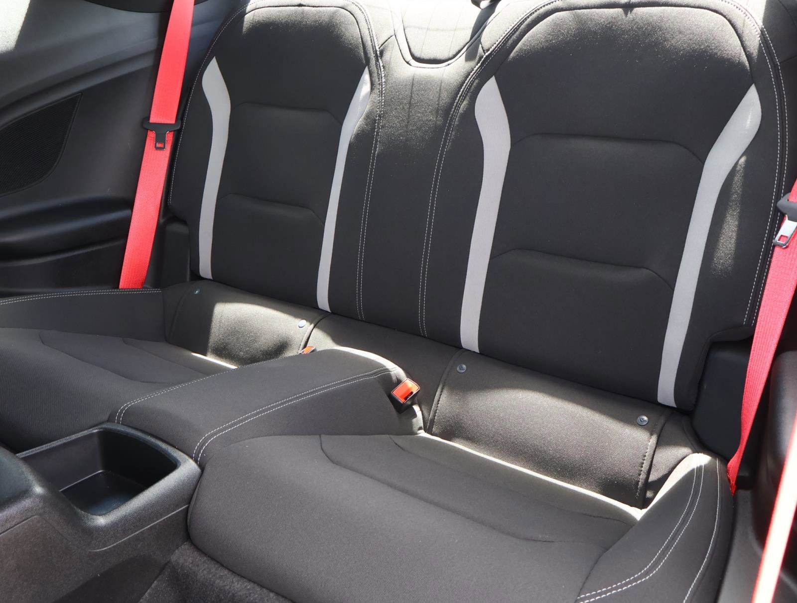 2021 Chevrolet Camaro 1SS - Photo 18