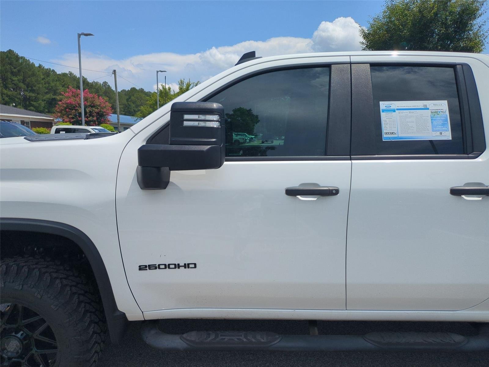 Used 2023 Summit White Chevrolet Work Truck image 15