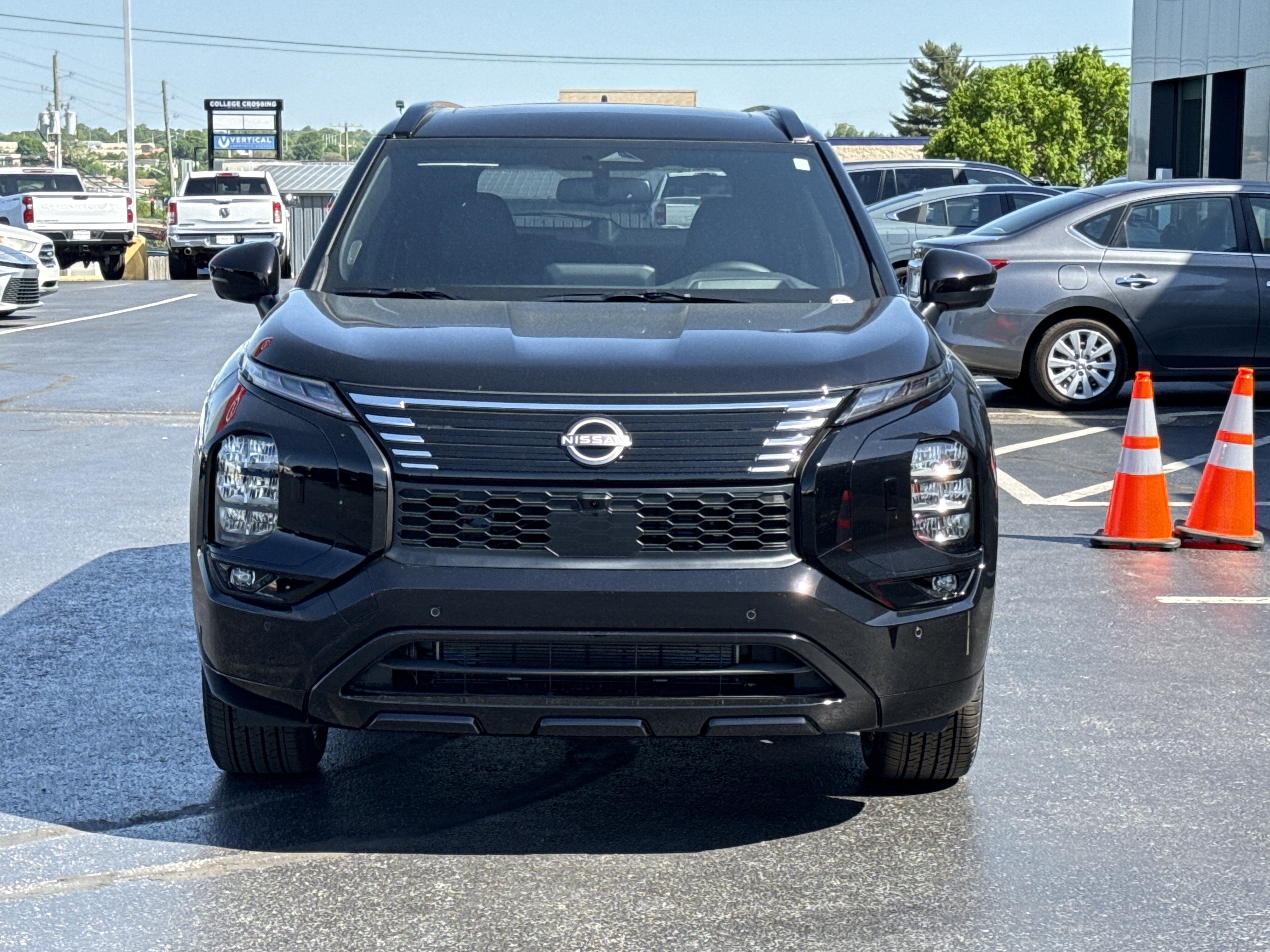 New 2026 Cosmic Black Nissan Platinum AWD image 15