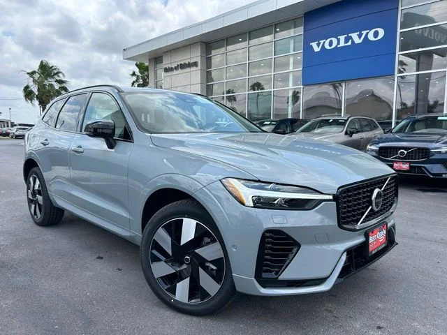 2025 Volvo XC60 T8 Plus Dark AWD's photo