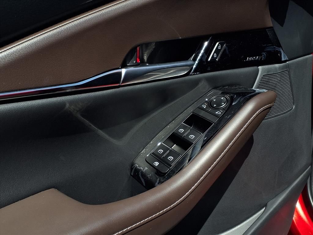 2025 Mazda CX-30 Premium - Photo 17