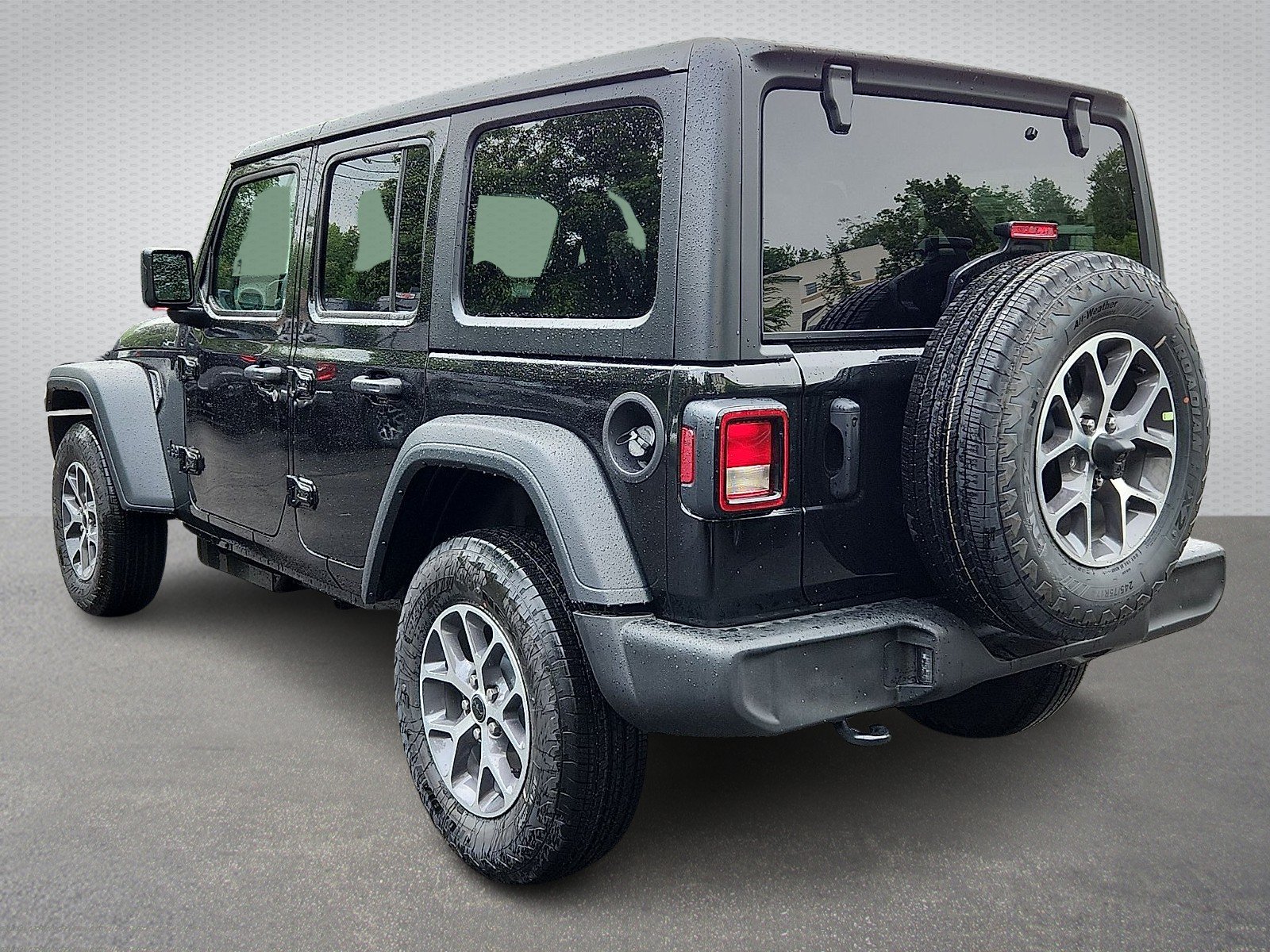 New 2026 Black Clear-Coat Exterior Paint Jeep Sport S image 4