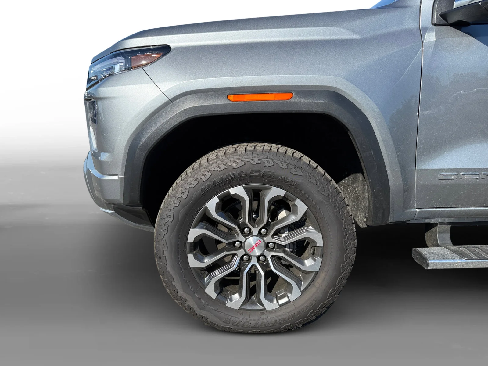 2026 GMC Canyon Denali - Photo 9