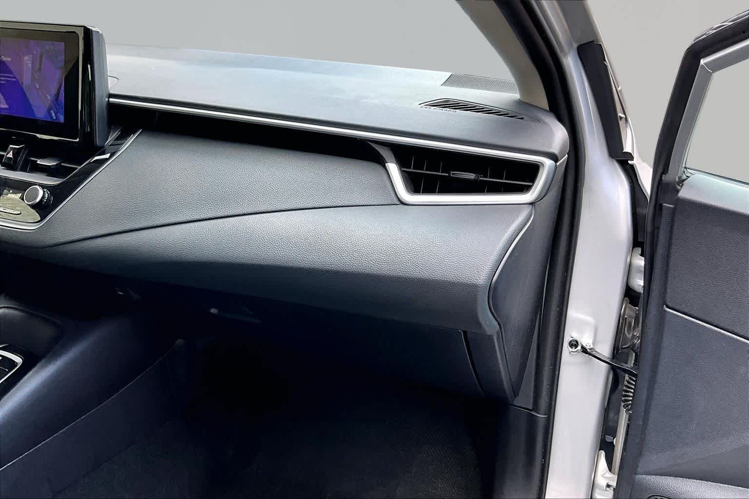 Used 2025 Classic Silver Metallic Toyota LE image 19
