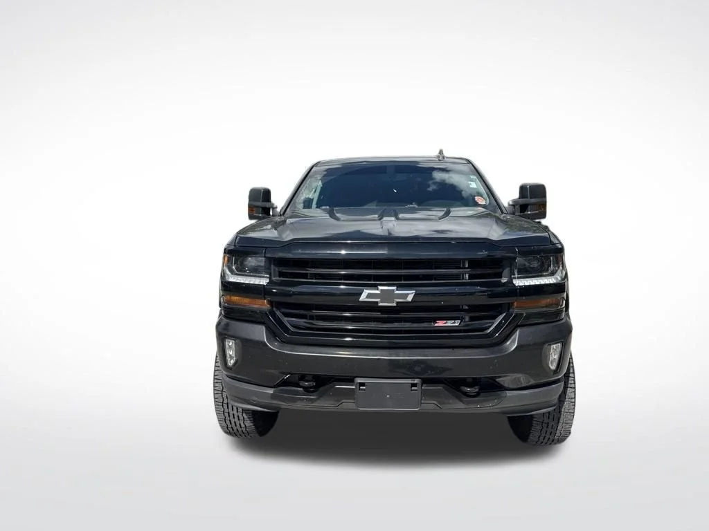Used 2016 Black Chevrolet LT image 3