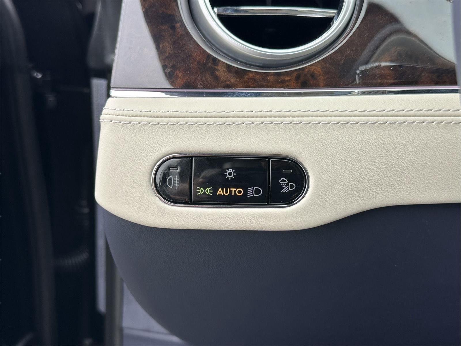 2026 Bentley Continental GT - Photo 48