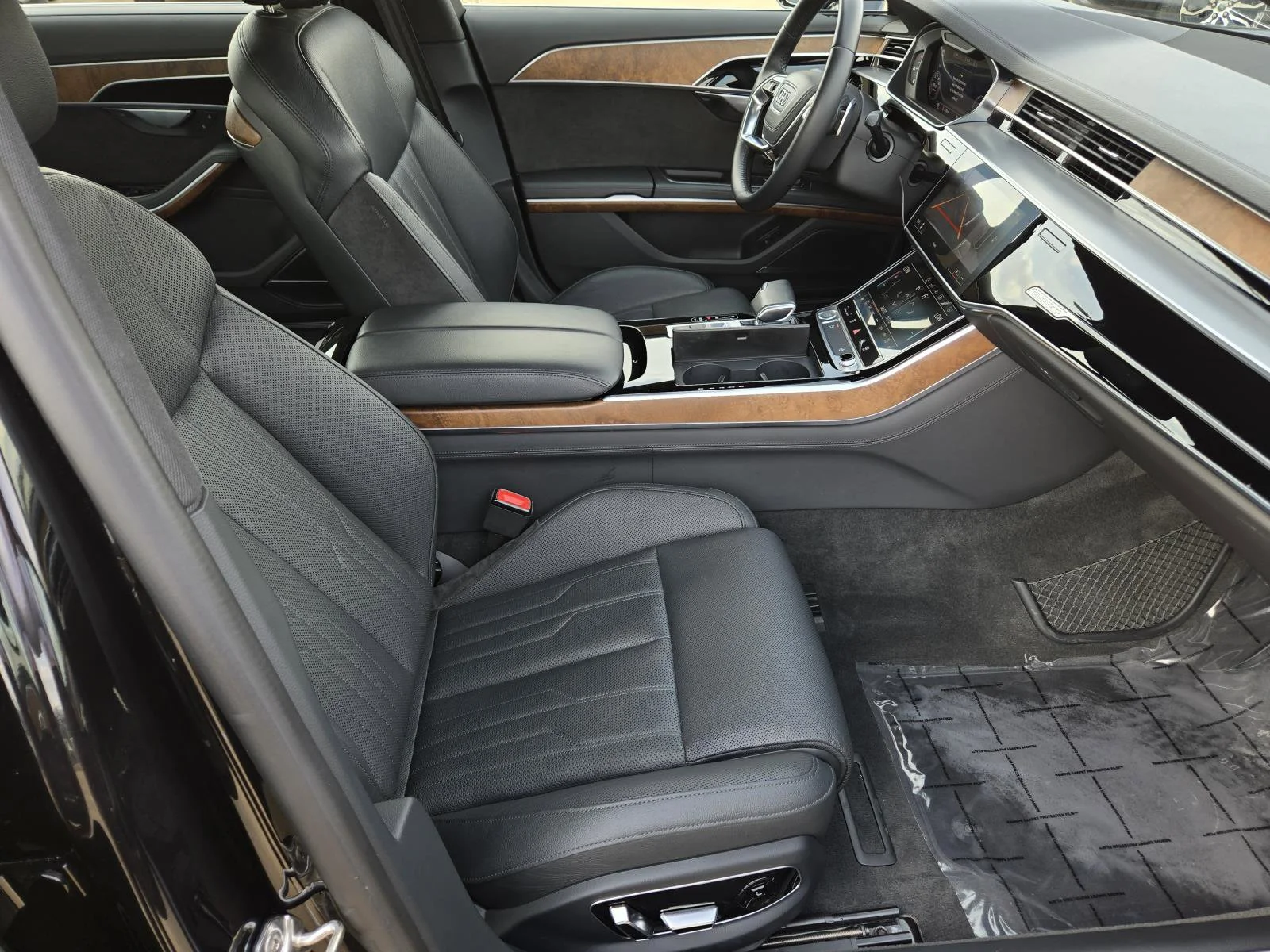 2020 Audi A8 Base - Photo 29