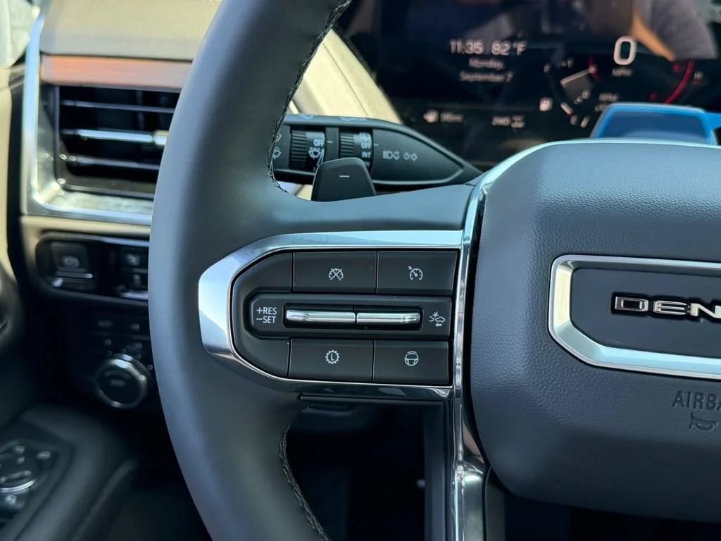 2026 GMC Yukon Denali - Photo 42