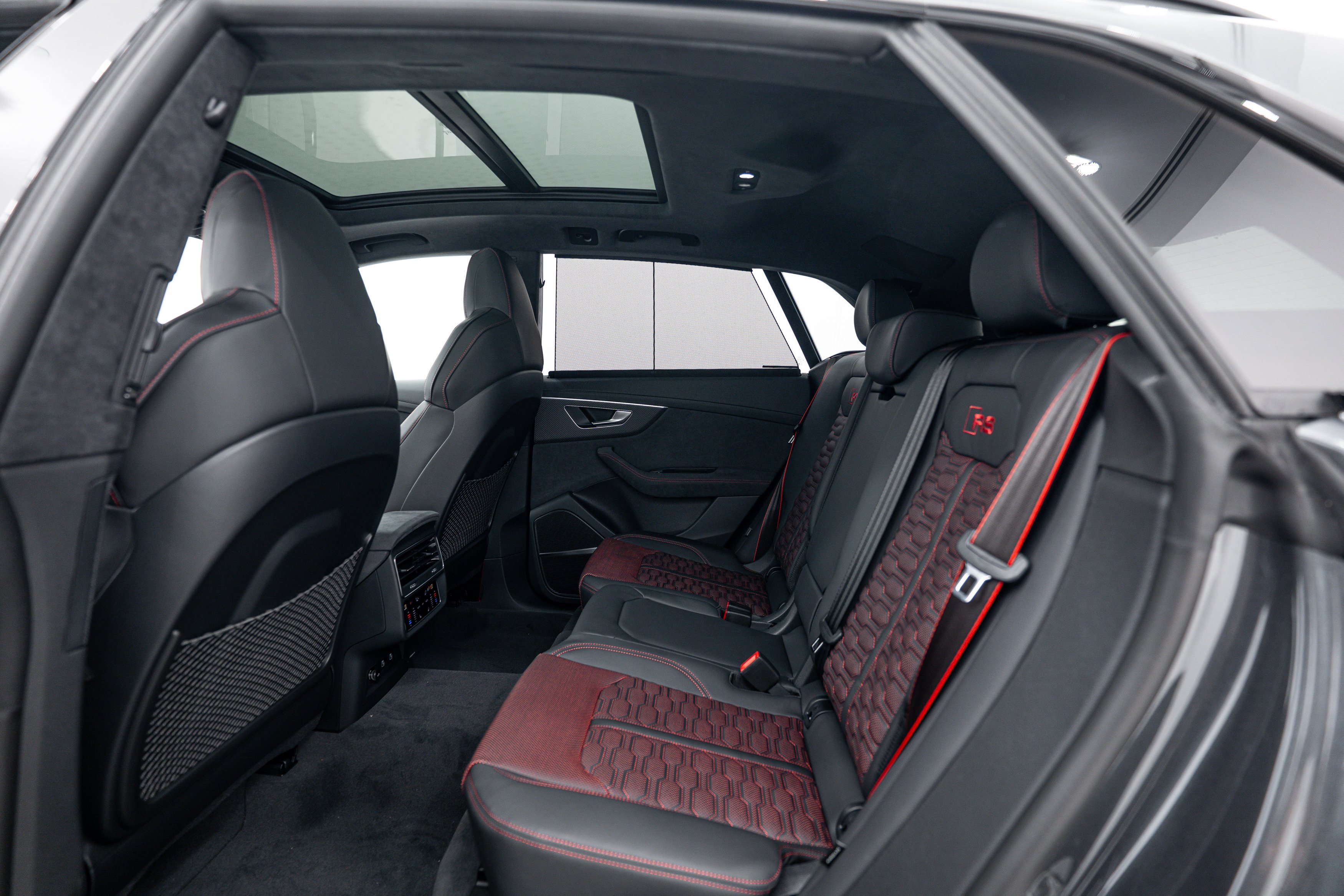 New 2026 Daytona Gray Audi performance image 21