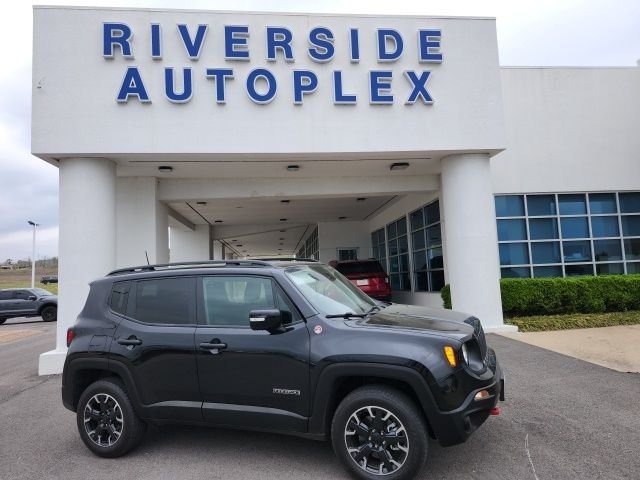 2023 Jeep Renegade Trailhawk