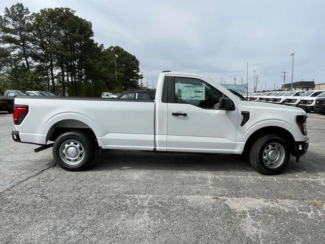 New 2026 White Ford XL image 2