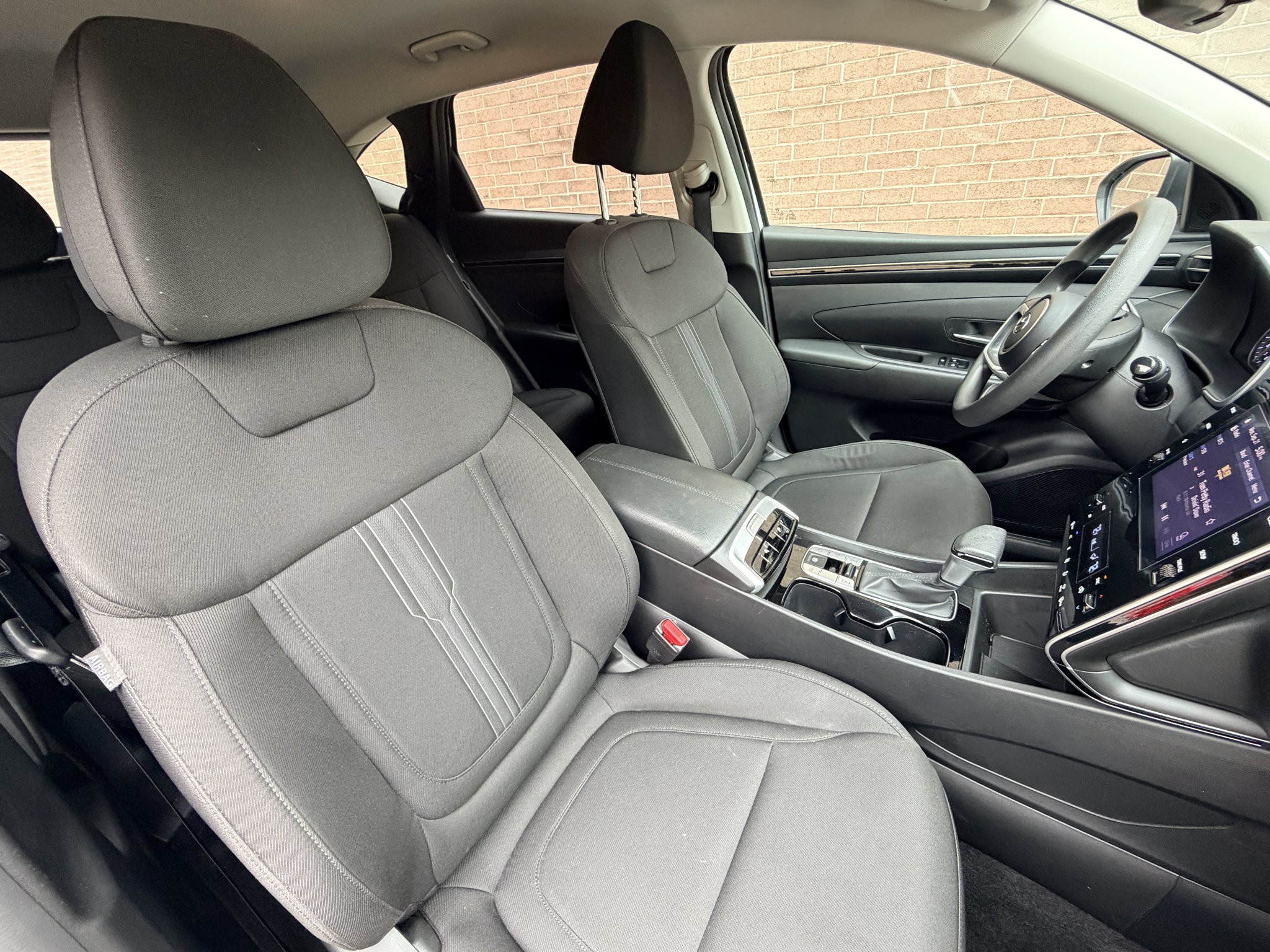 Used 2024 White Pearl Hyundai SEL image 24