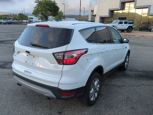 Used 2017 White Ford SE image 3