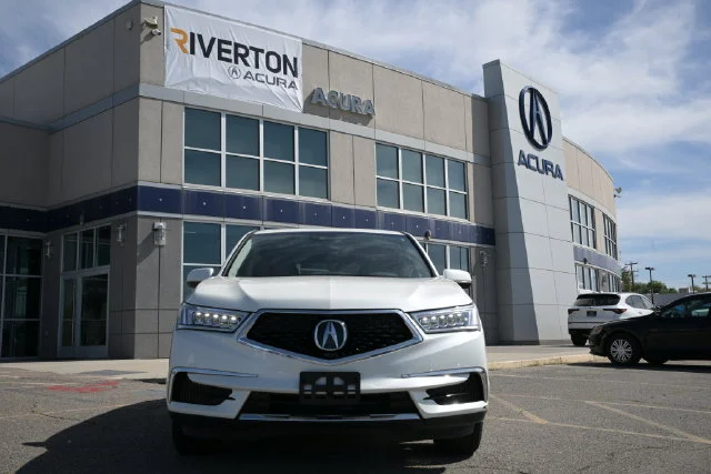 Certified Used 2017 White Diamond Pearl Acura 3.5L image 2