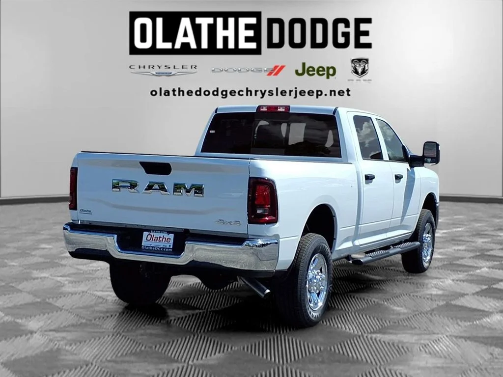 New 2026 Bright White Clear-Coat Exterior Paint RAM Tradesman image 26