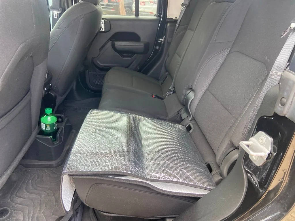 Used 2022 Black Jeep Sport image 31