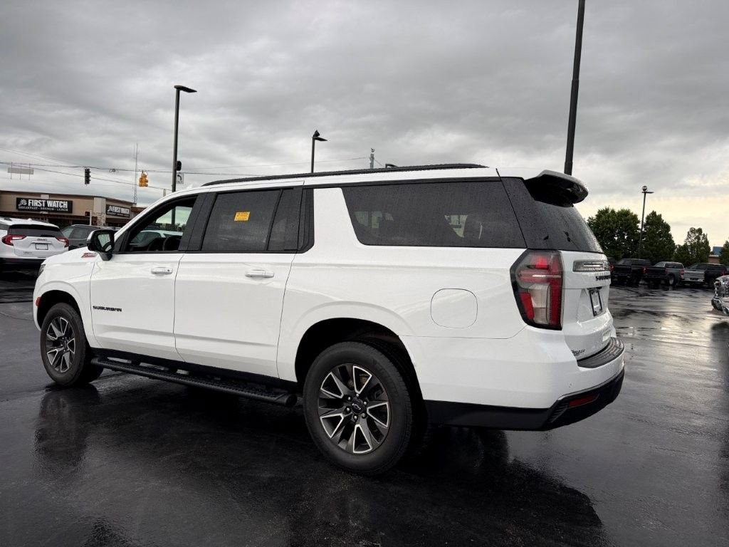 Used 2021 SUMMIT WHITE Chevrolet Z71 image 4
