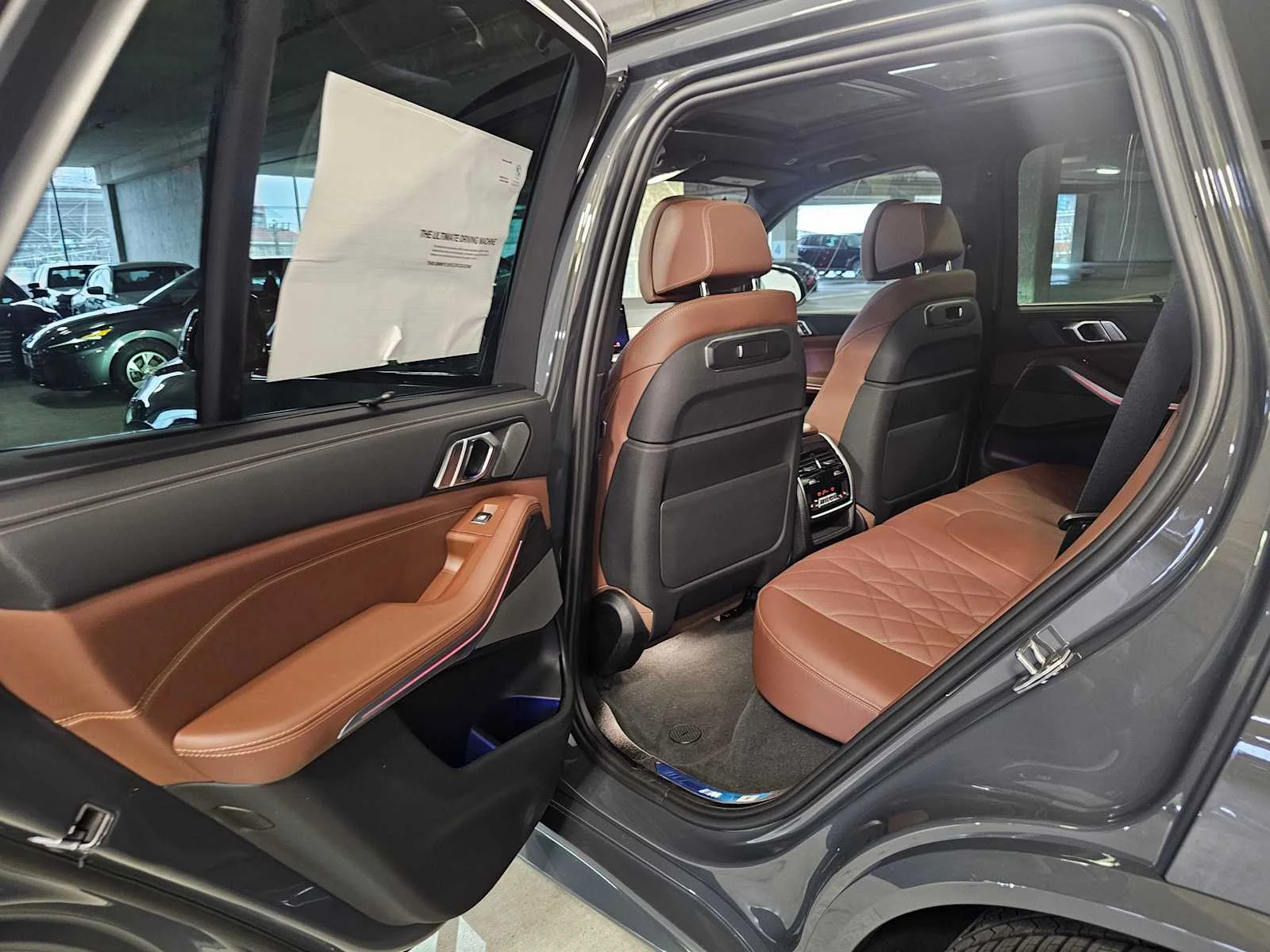 New 2026 Dravit Grey Metallic BMW xDrive40i image 35
