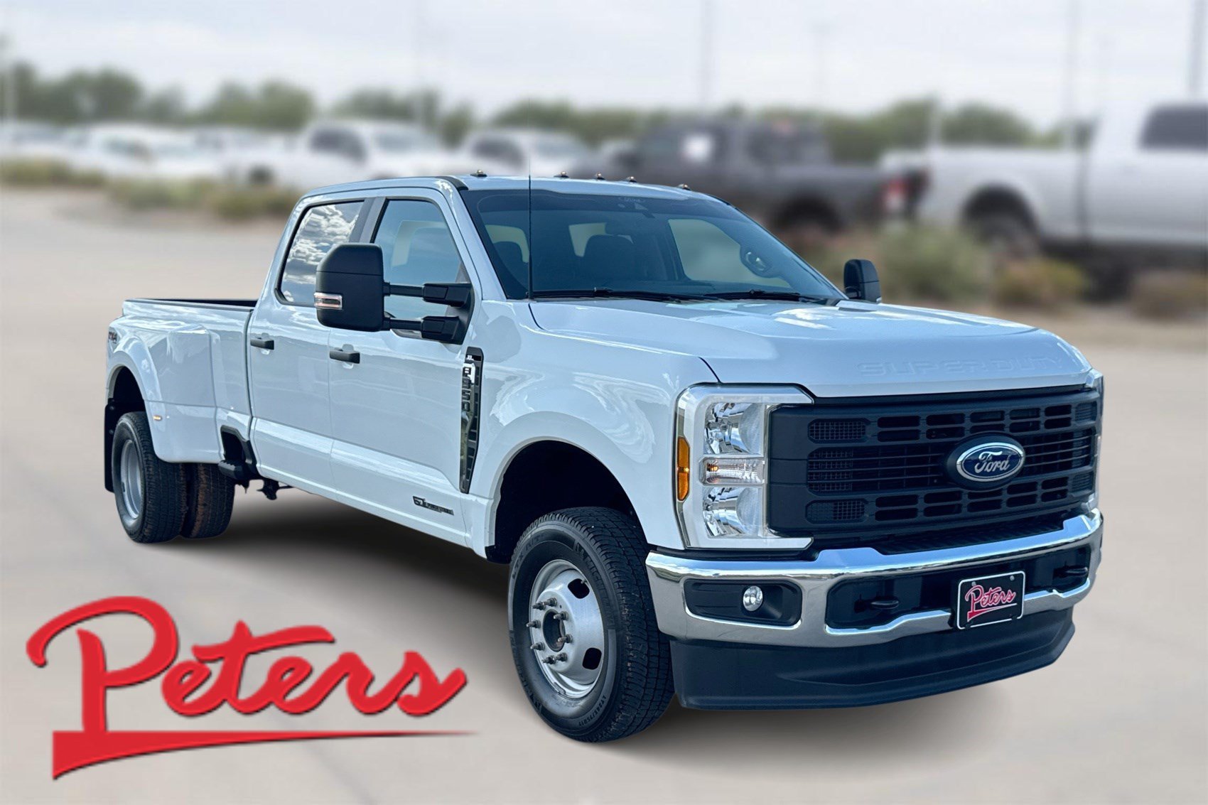 Used 2025 Oxford White Ford XL image 1