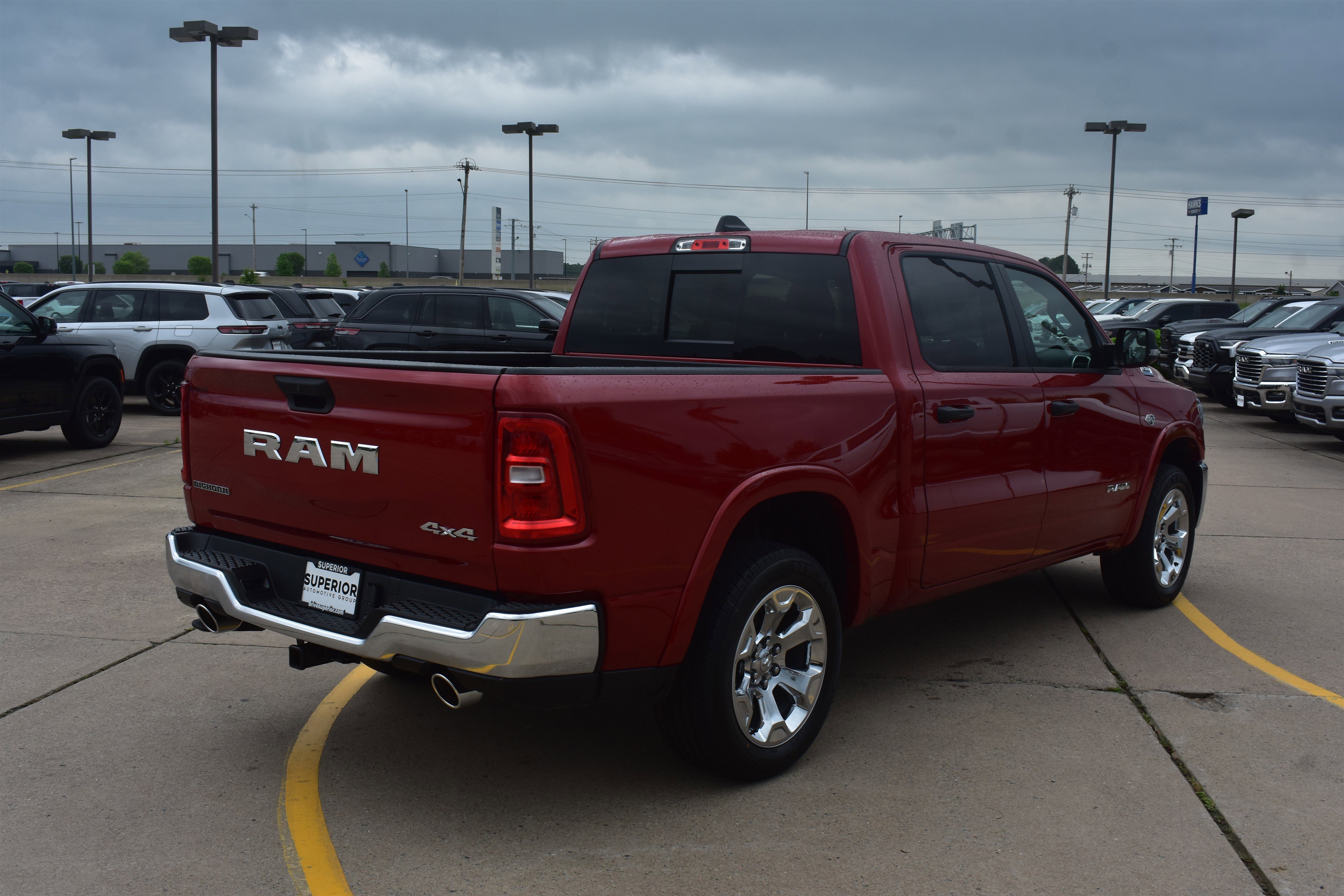 New 2026 Molten Red Pearl-Coat Exterior Paint RAM Big Horn image 5