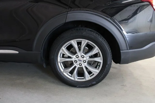 Used 2020 Black Ford XLT image 31