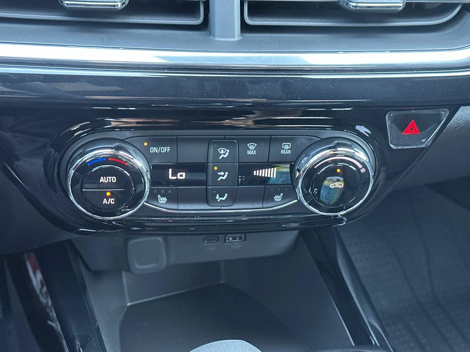2026 Chevrolet Trax RS - Photo 20