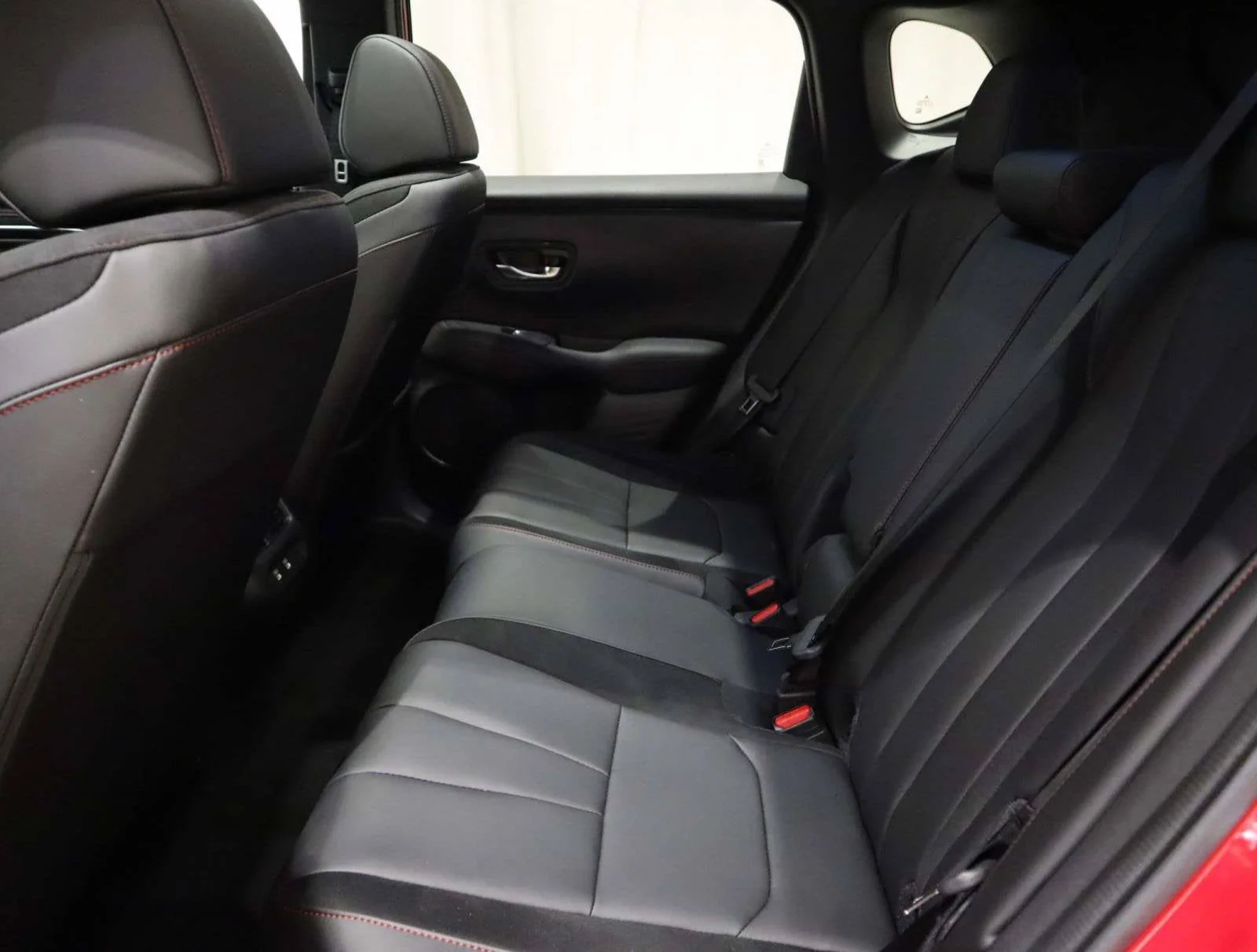 Used 2025 Red Acura w/A-Spec Package image 17