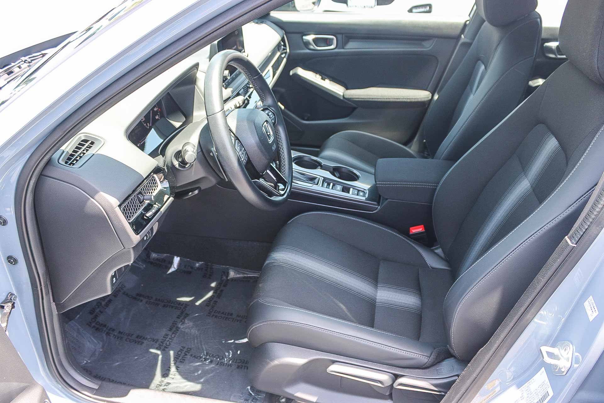 2023 Honda Civic Hatchback Sport - Photo 17
